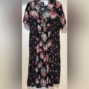 Seraphine Luxe floral bouquet maternity and nursing dress